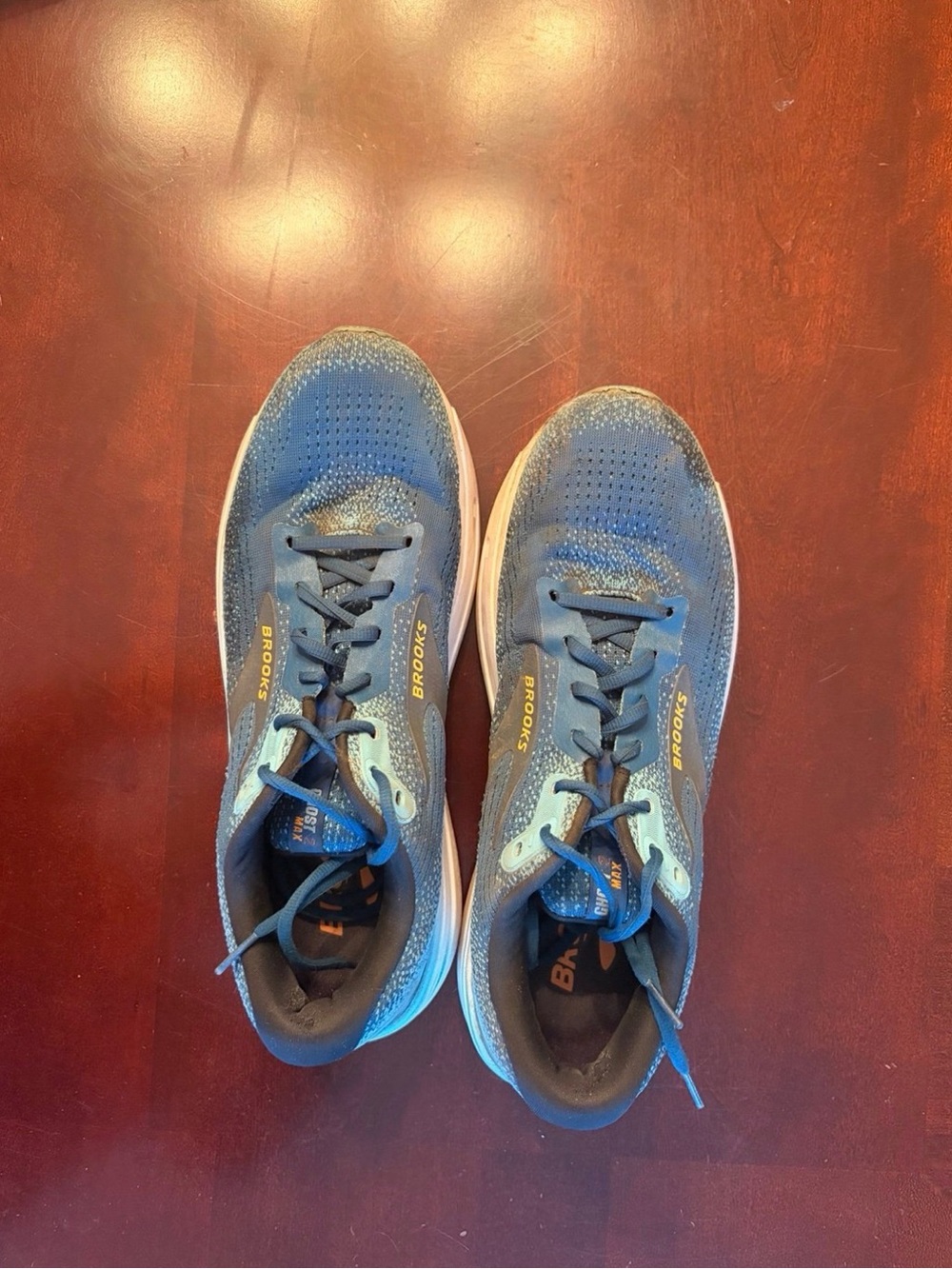 Brooks Ghost Max 2